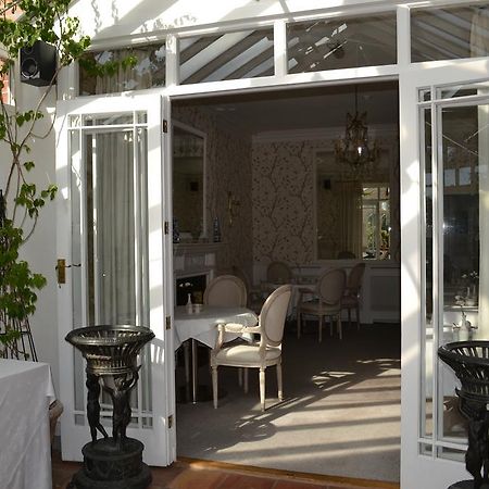 Cranleigh Hotel Reigate Exterior foto